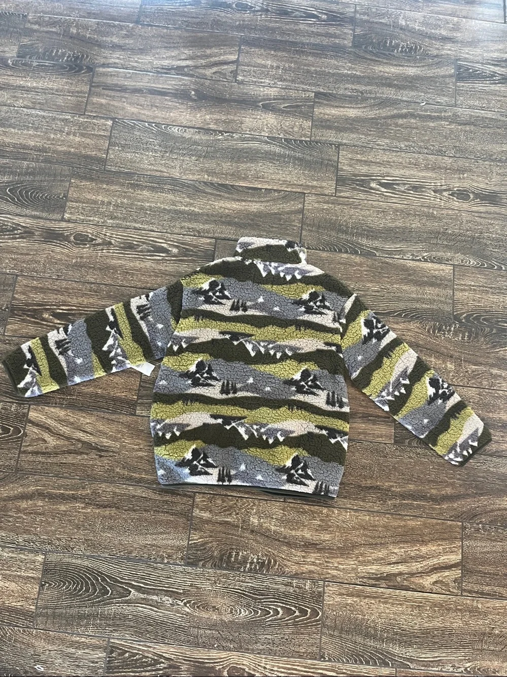Brand New Old Navy Kids Olive Green Camo Sherpa Jacket